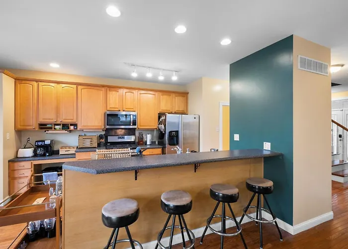 Bohemian 4Br Cwe Villa•Game Room•Patio•Backyard