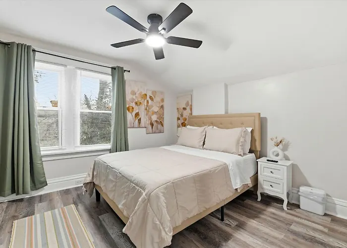 Charming 3Br Family Home Near Downtown Stl
